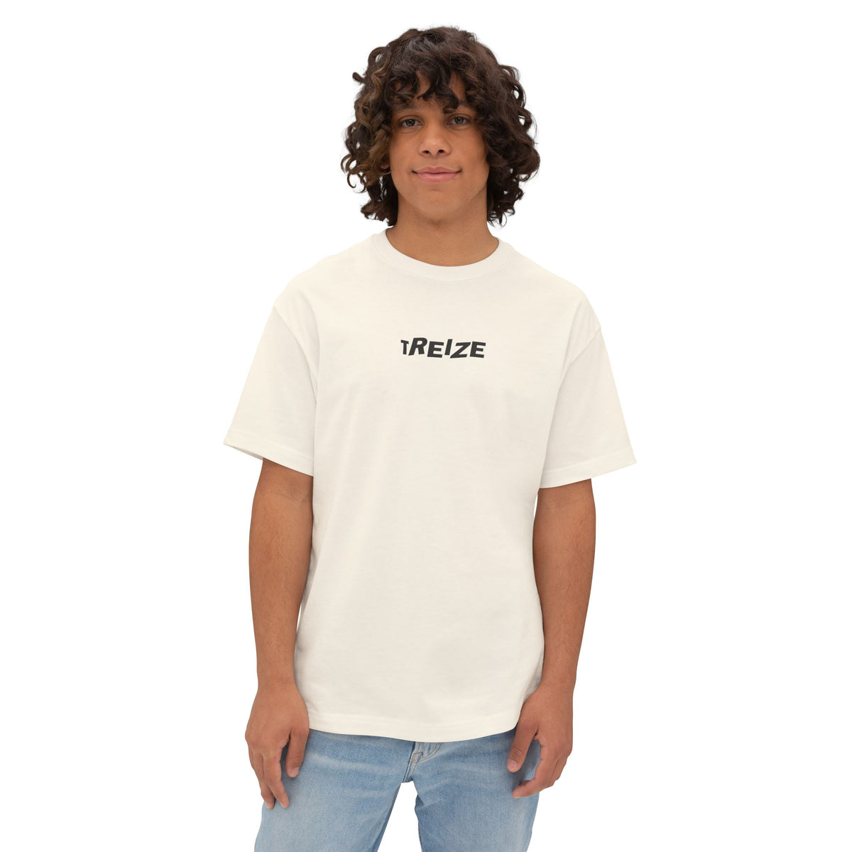 TREIZE Boxy Graphic Tee