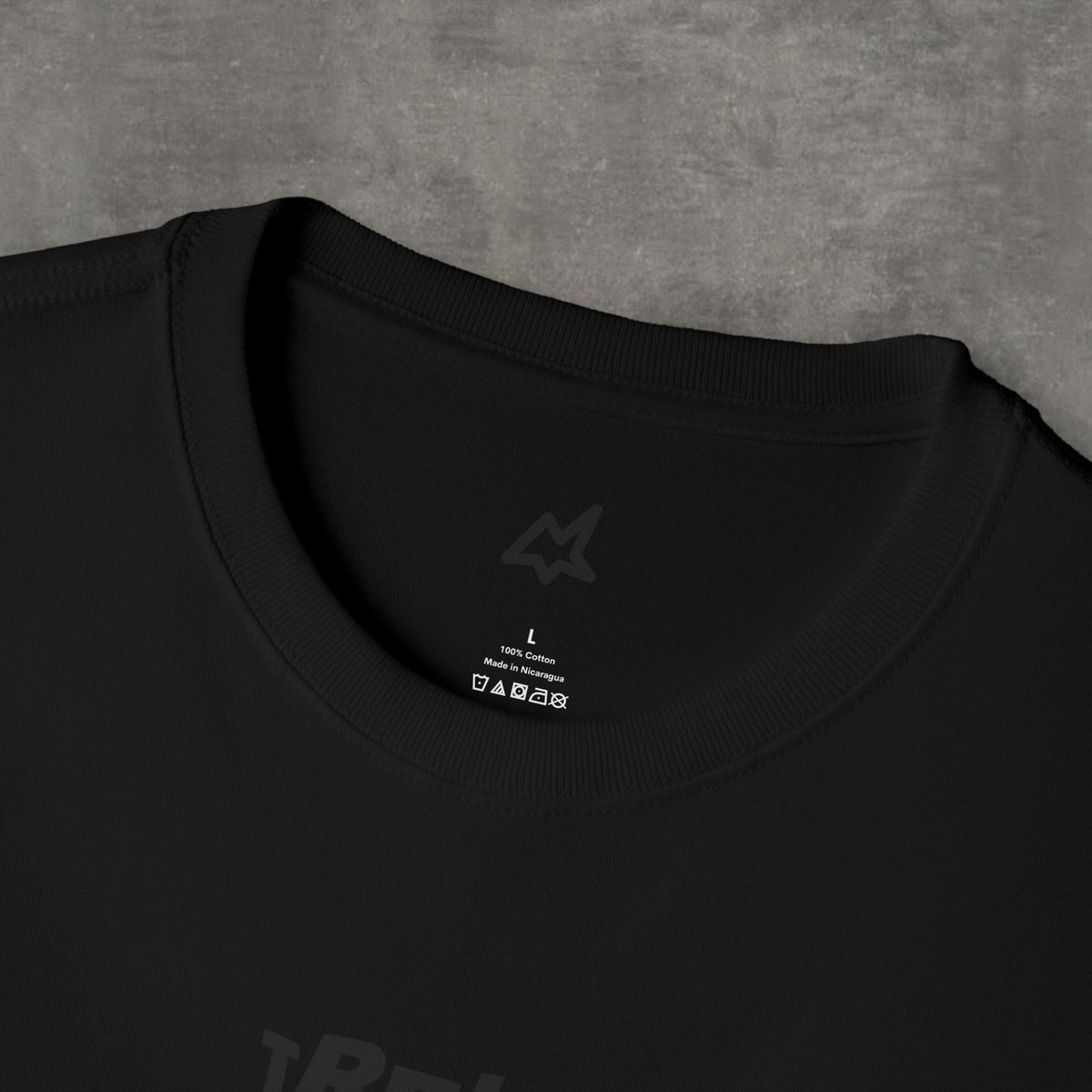 TREIZE Boxy Graphic Tee