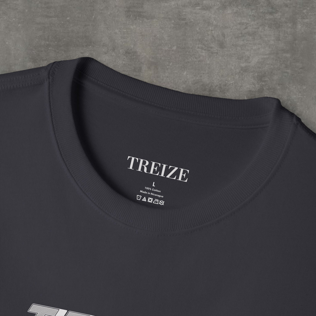 TREIZE Graphic Tee